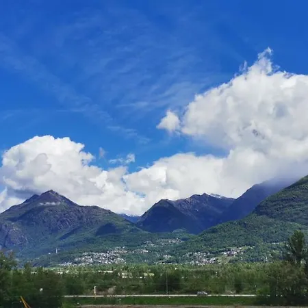 La Terrazza Couette-café Domodossola